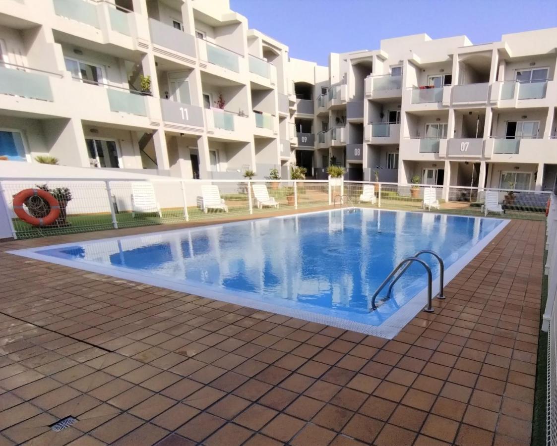 Rizi Corralejo Sun Apartment Luaran gambar